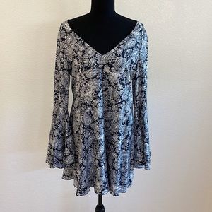 LIKELY size 6 dress